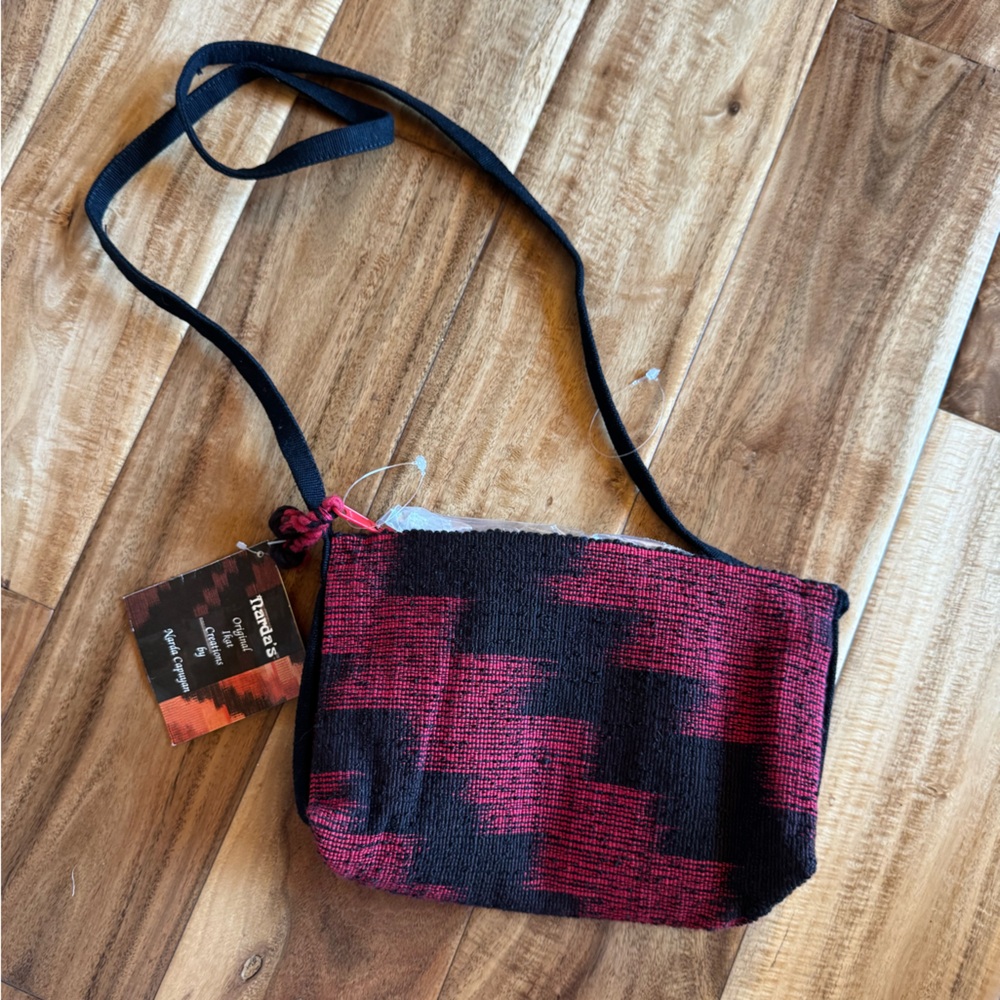 NWT Traditionally Woven Ikat Bag from the Philippines by Narda’s